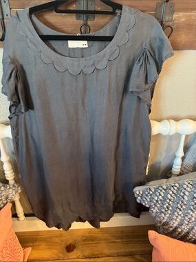 Women's Slate Blue Scallop Neck Short Sleeve Top - 100% silk